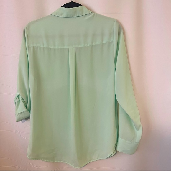 Express Portofino Mint Green Blouse - Size M - Picture 2 of 3